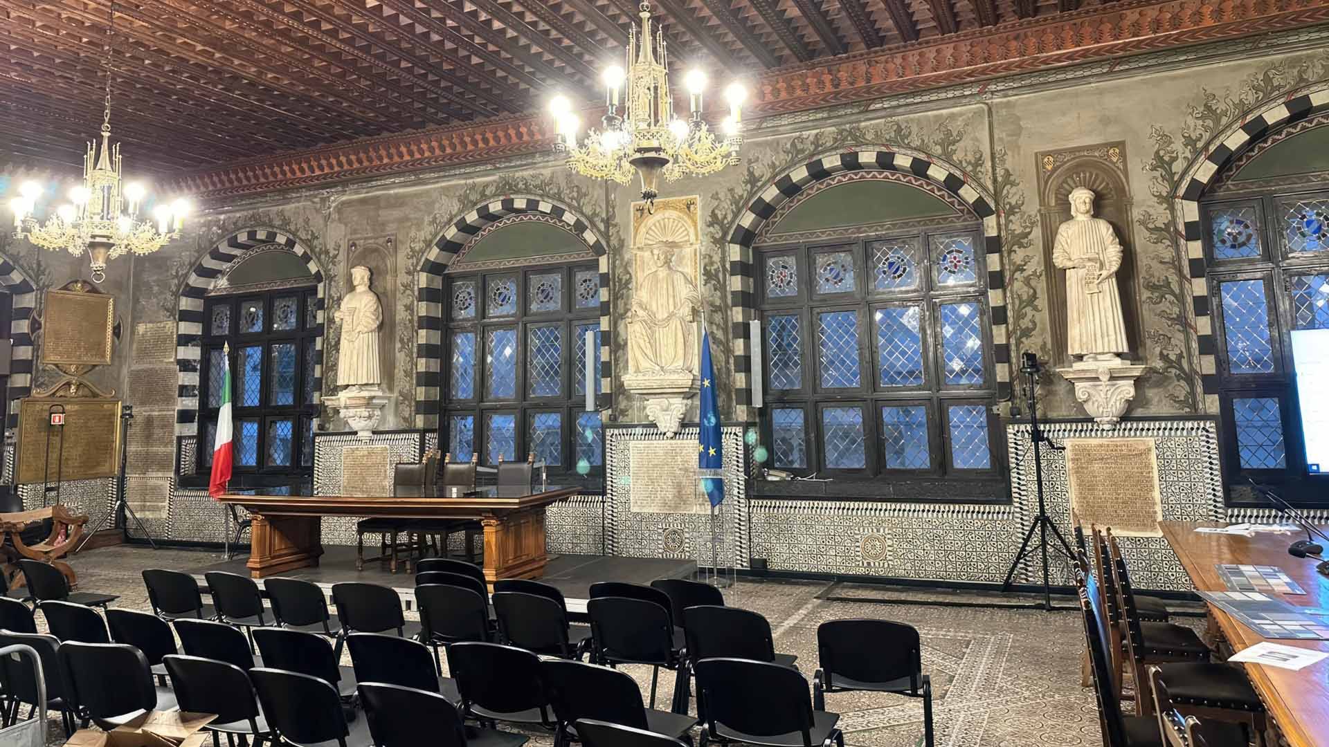 VISSONIC CLEACON V1 Wireless Microphones in Palazzo San Giorgio in Italy